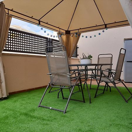 Appartamento Gran terraza con piscina Sant Jaume d'Enveja Esterno foto